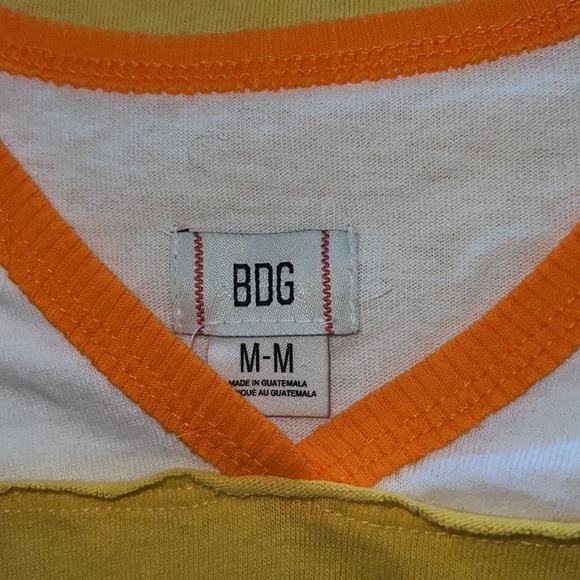 BDG Cole V-neck long sleeves tee yellow white orange trim top Sz M - Picture 8 of 8